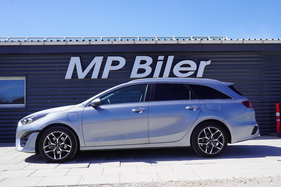 Kia Ceed 1,6 PHEV Upgrade SW DCT 5d