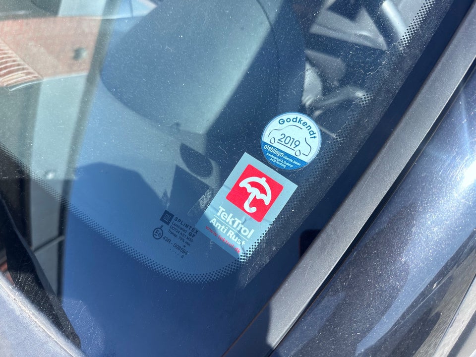 Opel Corsa 1,2 16V Comfort 3d