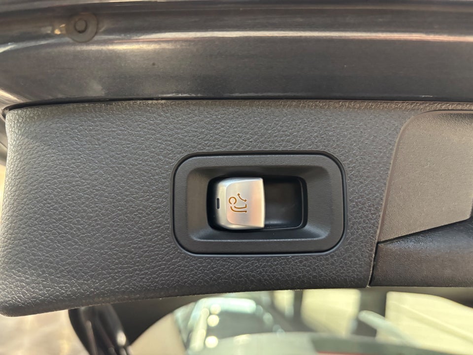 Mercedes C220 2,2 BlueTEC Avantgarde stc. aut. 5d