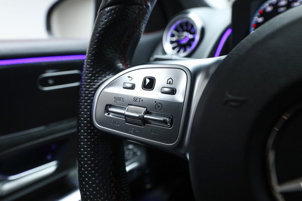 Mercedes GLB200 1,3 AMG Line aut. 5d