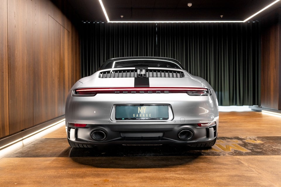 Porsche 911 Targa 4 GTS 3,0 PDK 2d