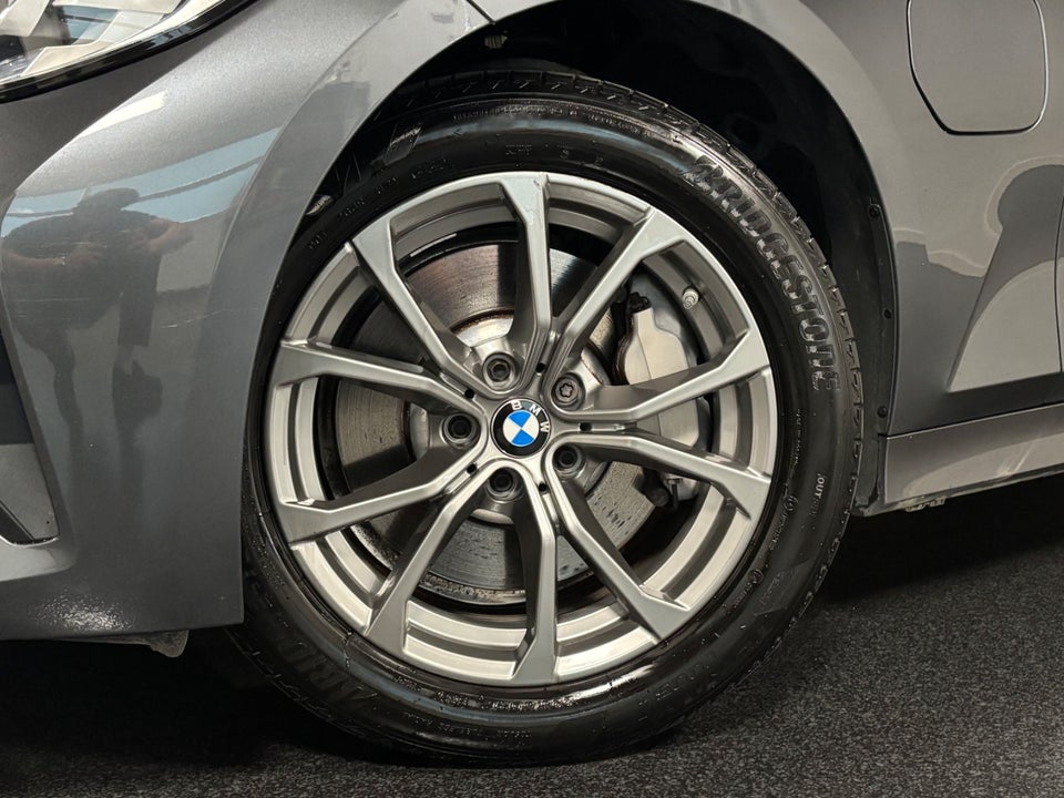 BMW 330e 2,0 Touring Sport Line aut. 5d
