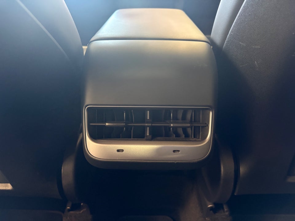 Tesla Model Y Performance AWD 5d