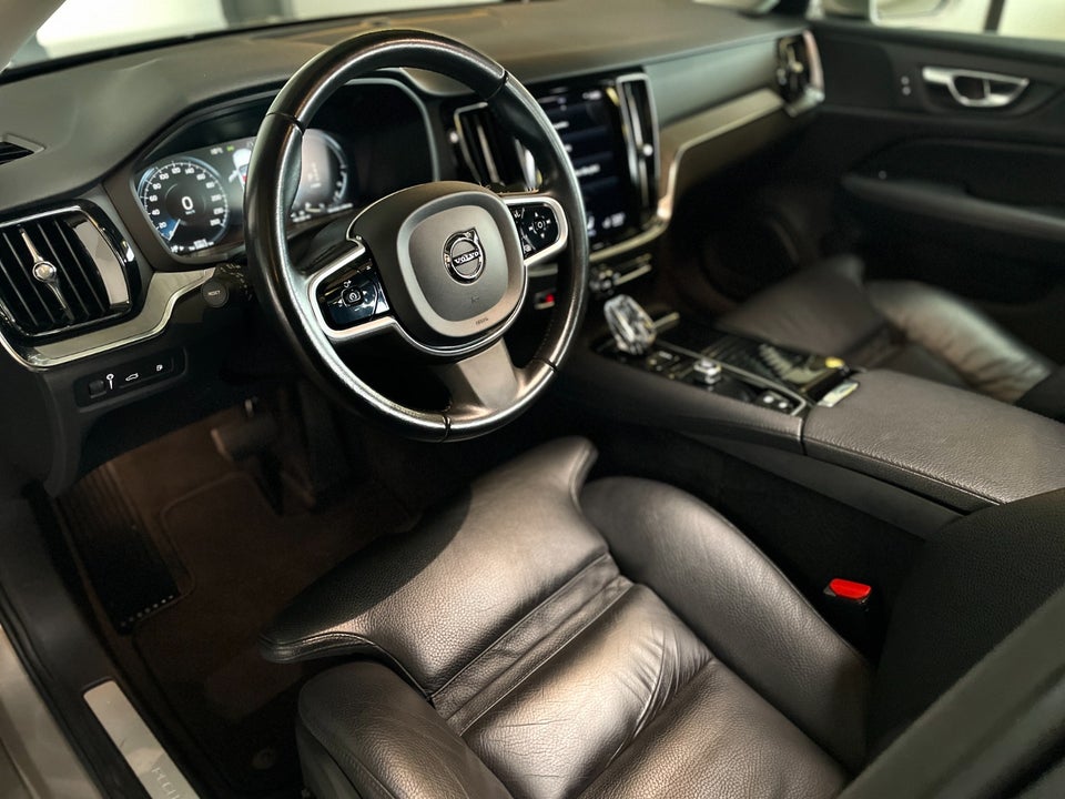 Volvo V60 2,0 T6 ReCharge Inscription aut. AWD 5d