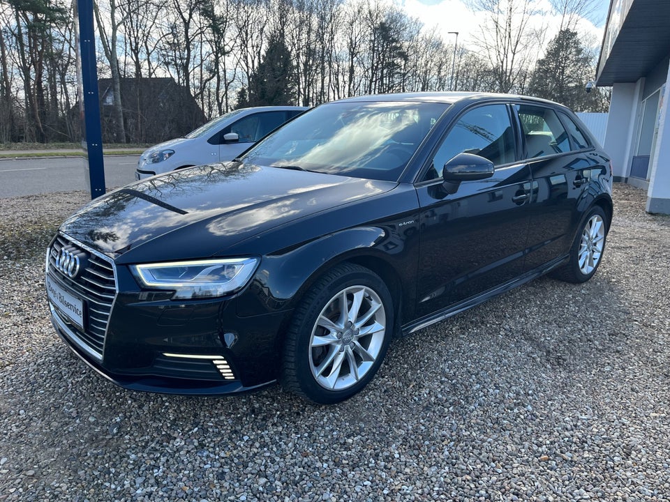 Audi A3 1,4 e-tron Sport Sportback S-tr. 5d