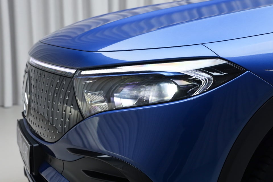 Mercedes EQB250+ AMG Premium 5d