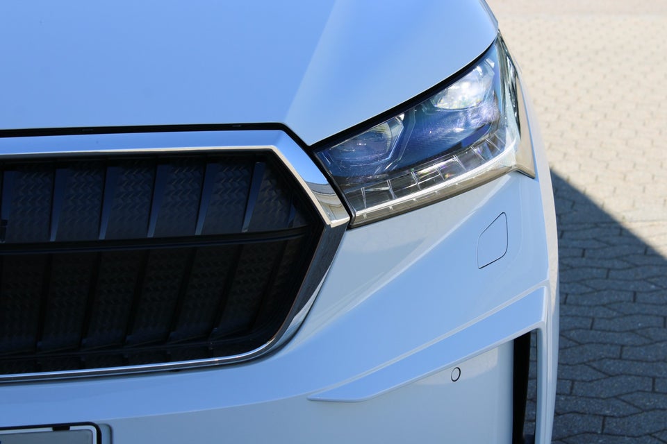 Skoda Enyaq 80 iV Loft 5d