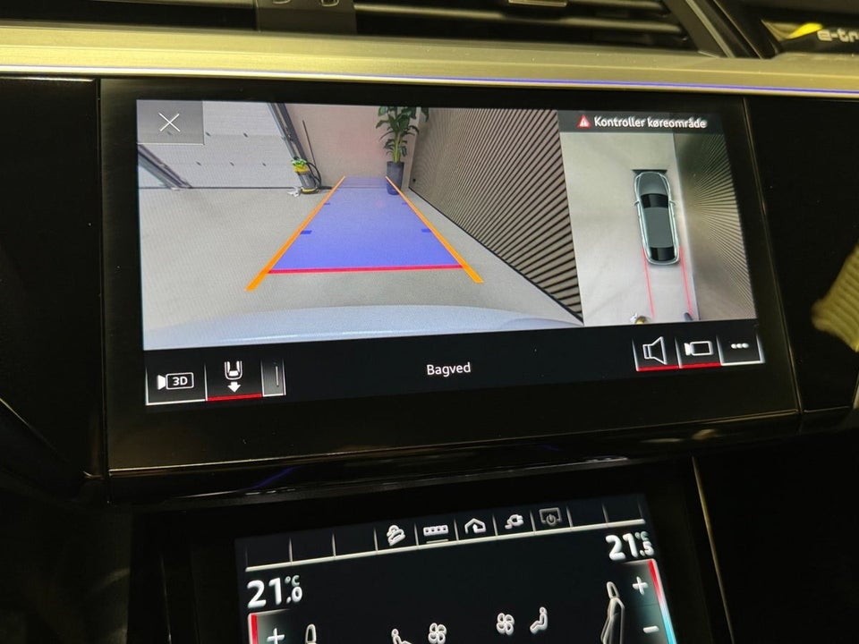 Audi e-tron 55 S-line Sportback quattro 5d