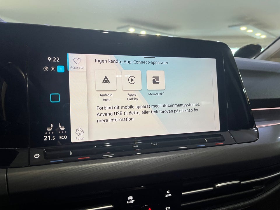 VW Golf VIII 1,4 eHybrid DSG 5d