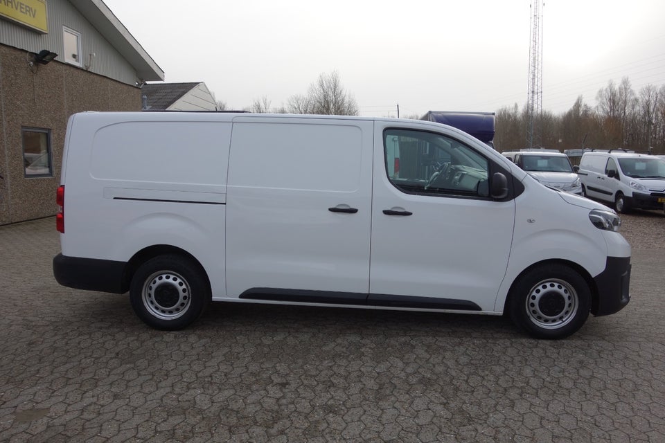 Toyota ProAce 2,0 D 120 Long Comfort 5d