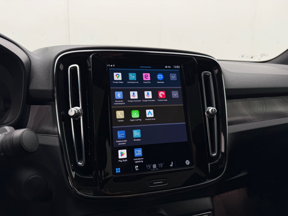 Volvo C40 P6 ReCharge Core 5d