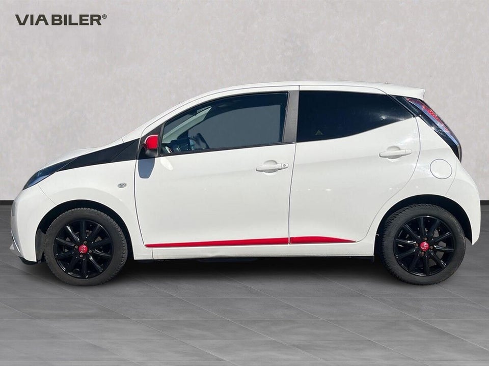 Toyota Aygo 1,0 VVT-i x-pression 5d