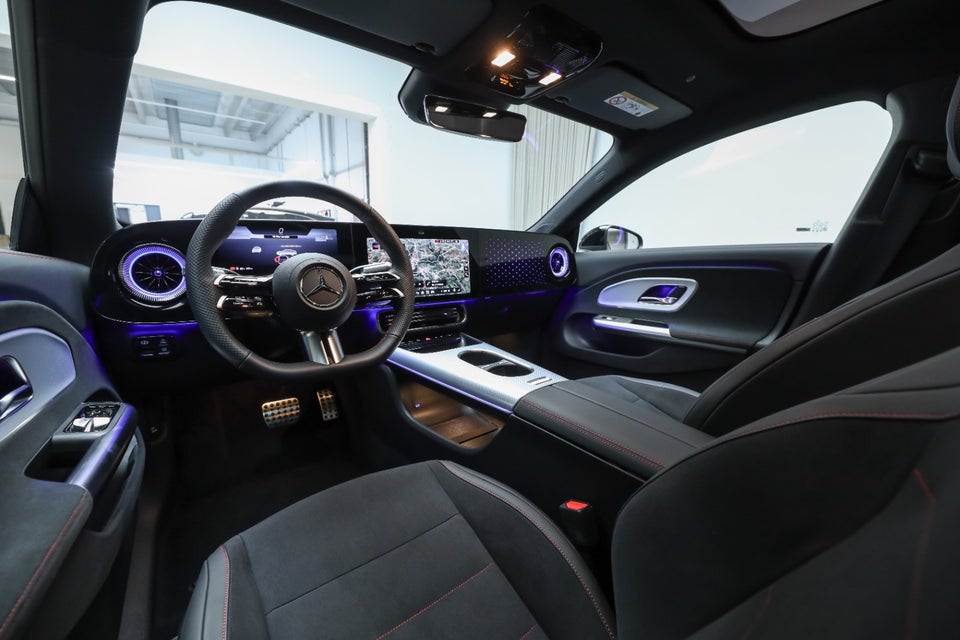 Mercedes CLA250+ EQ AMG Advance Plus 4d