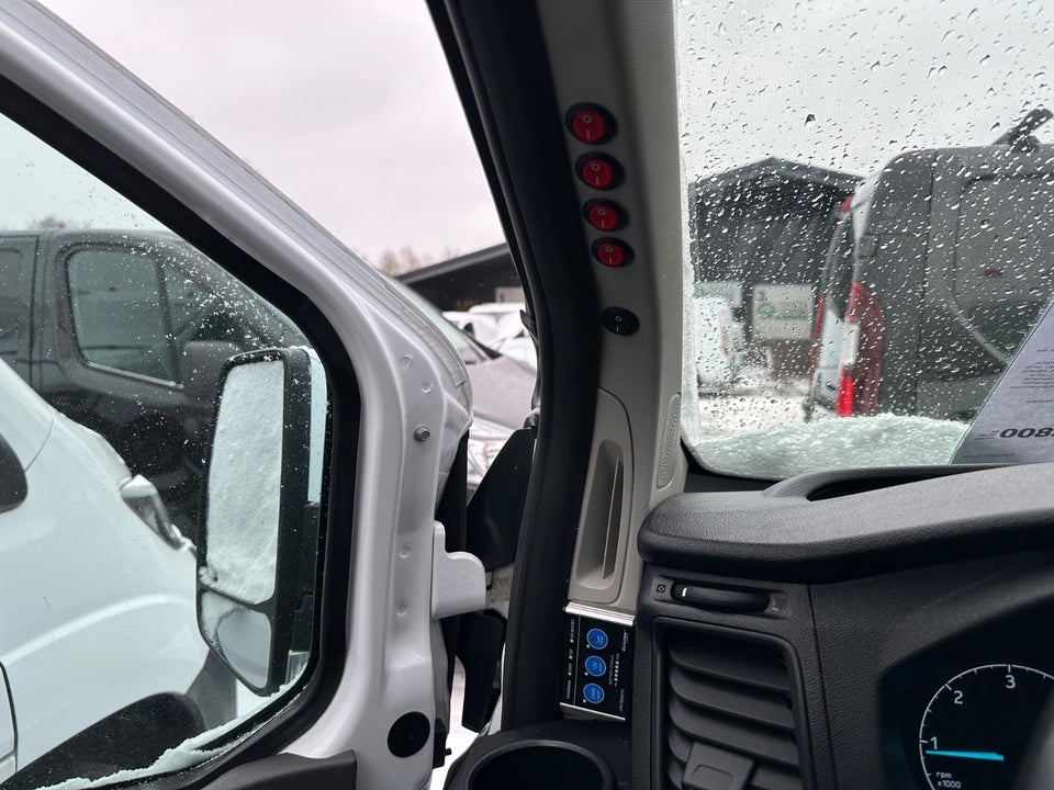 Ford Transit Custom 300L 2,0 TDCi 130 Trend