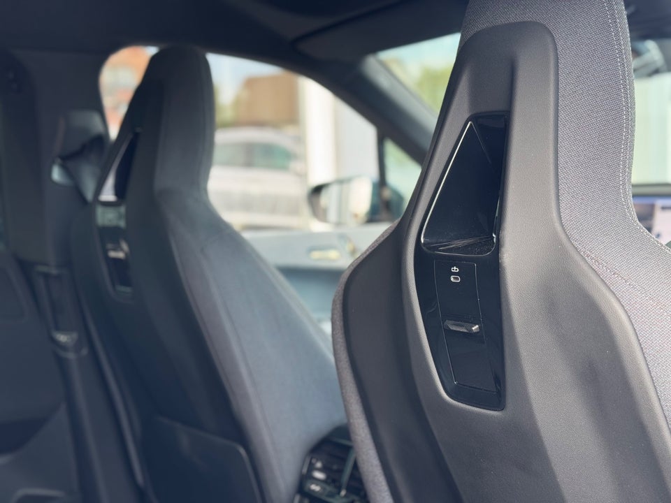 BMW iX xDrive40 Sport 5d