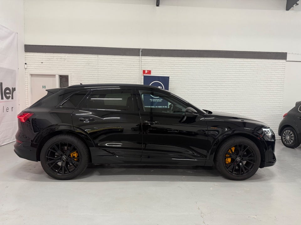 Audi e-tron 50 S-line Prestige quattro 5d