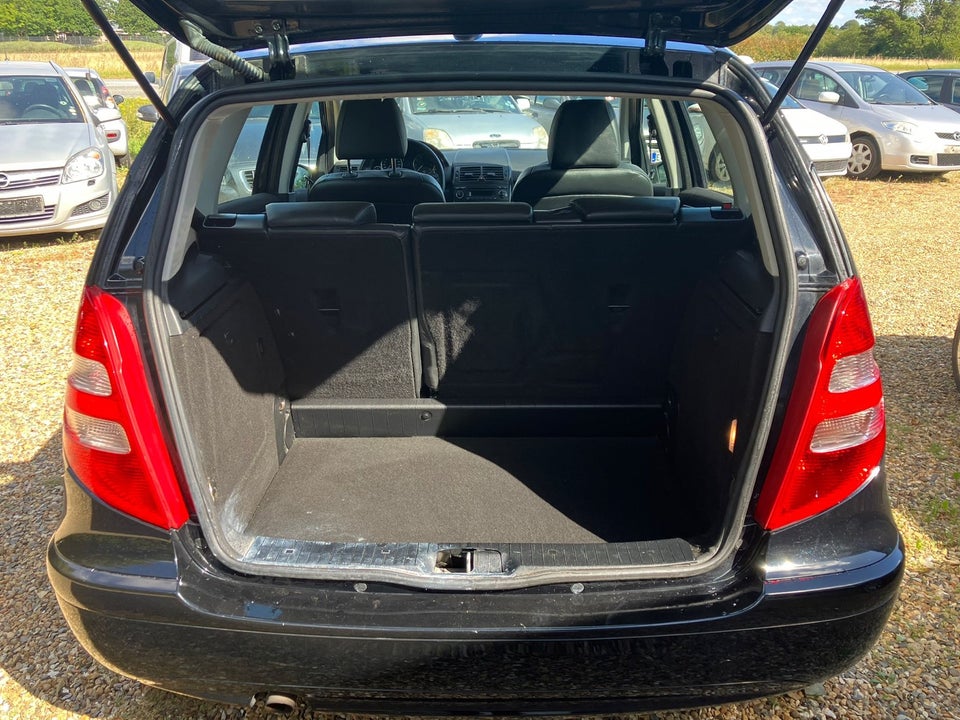 Mercedes A150 1,5 Classic 5d