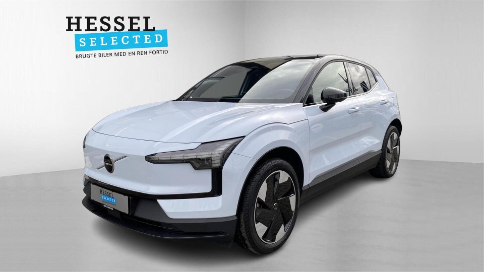 Volvo EX30 Extended Range Plus 5d