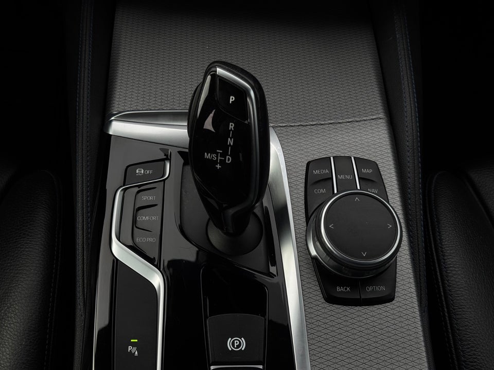 BMW 530d 3,0 M-Sport aut. 4d