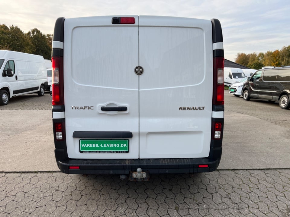 Renault Trafic T29 2,0 dCi 120 L2H1