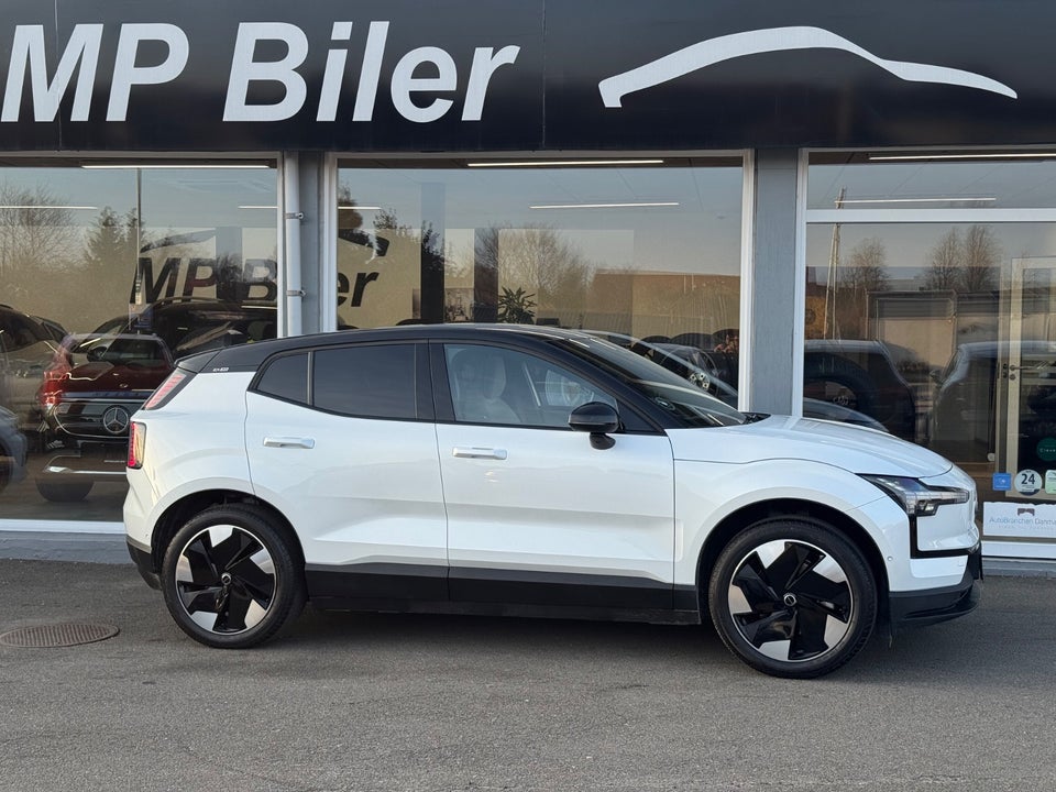 Volvo EX30 Extended Range Ultra 5d