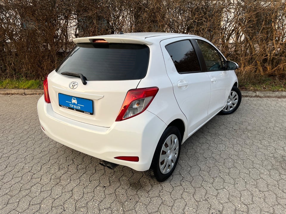 Toyota Yaris 1,0 VVT-i T2 Touch 5d