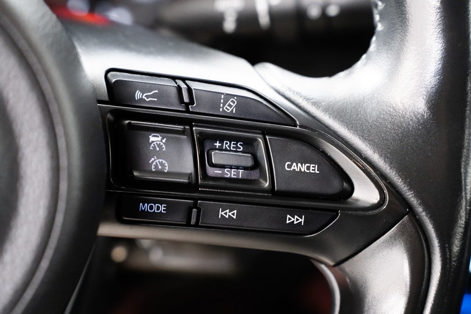 Toyota Yaris 1,5 Hybrid H3 e-CVT 5d