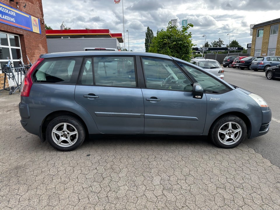 Citroën Grand C4 Picasso 1,8 16V VTR+ 7prs 5d