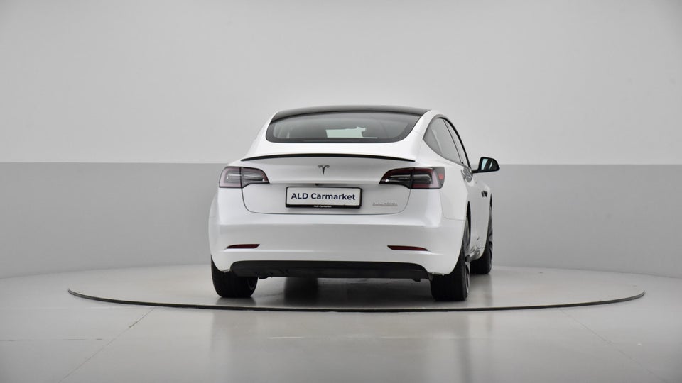 Tesla Model 3 Performance AWD 4d