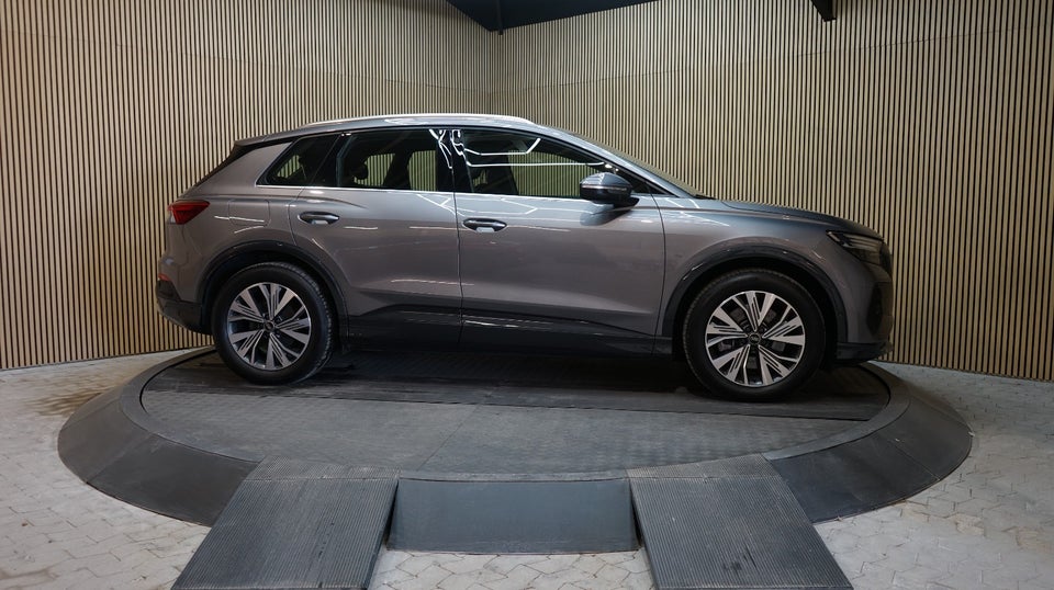 Audi Q4 e-tron 40 Advanced 5d