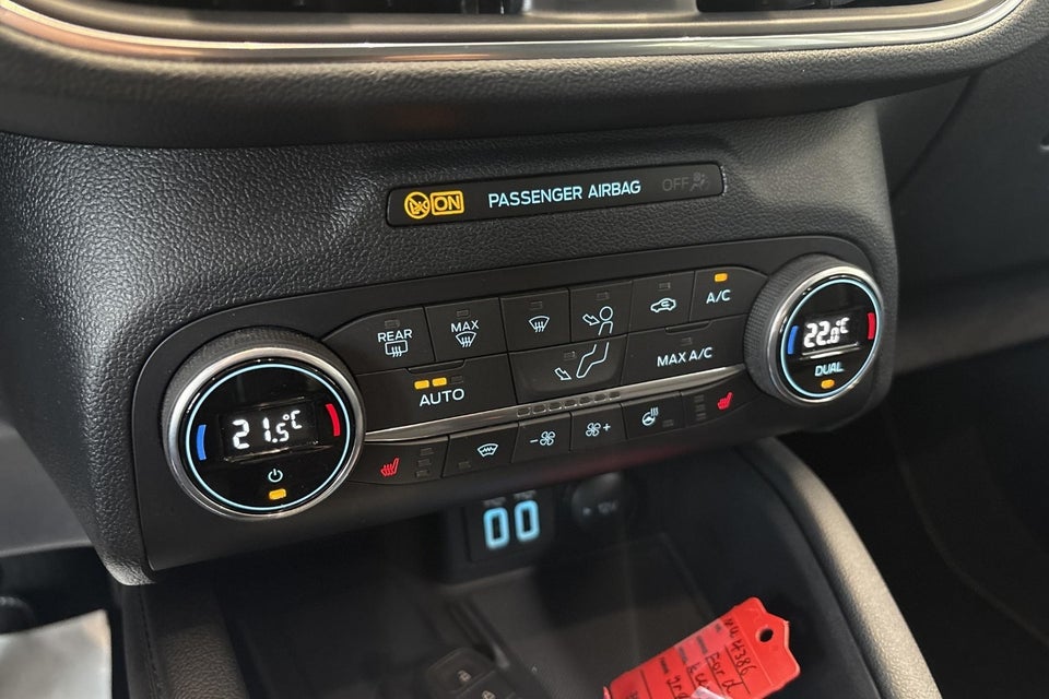 Ford Kuga 2,5 PHEV Titanium CVT 5d