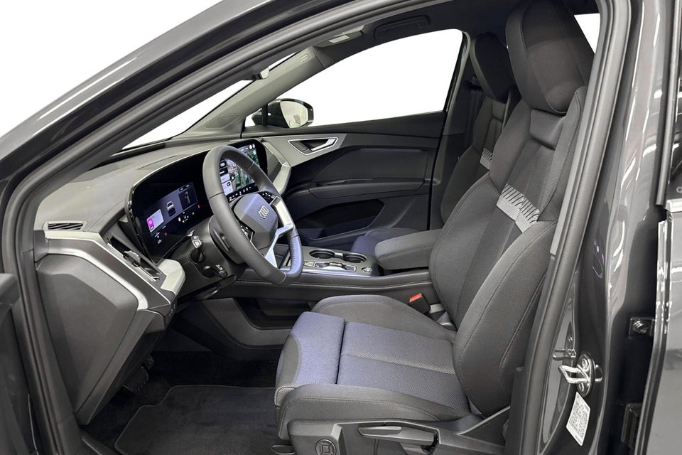 Audi Q4 e-tron performance 5d