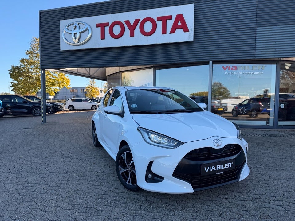 Toyota Yaris 1,5 Hybrid Style Comfort e-CVT 5d