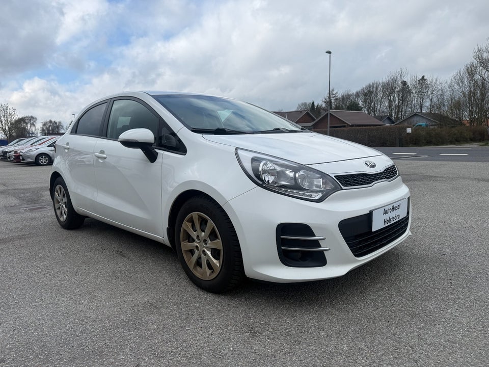 Kia Rio 1,4 CRDi 90 Attraction 5d