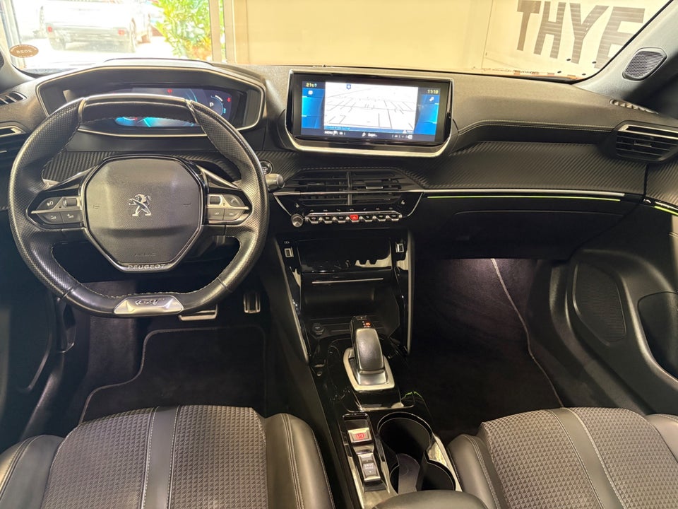 Peugeot e-2008 50 GT Limited 5d