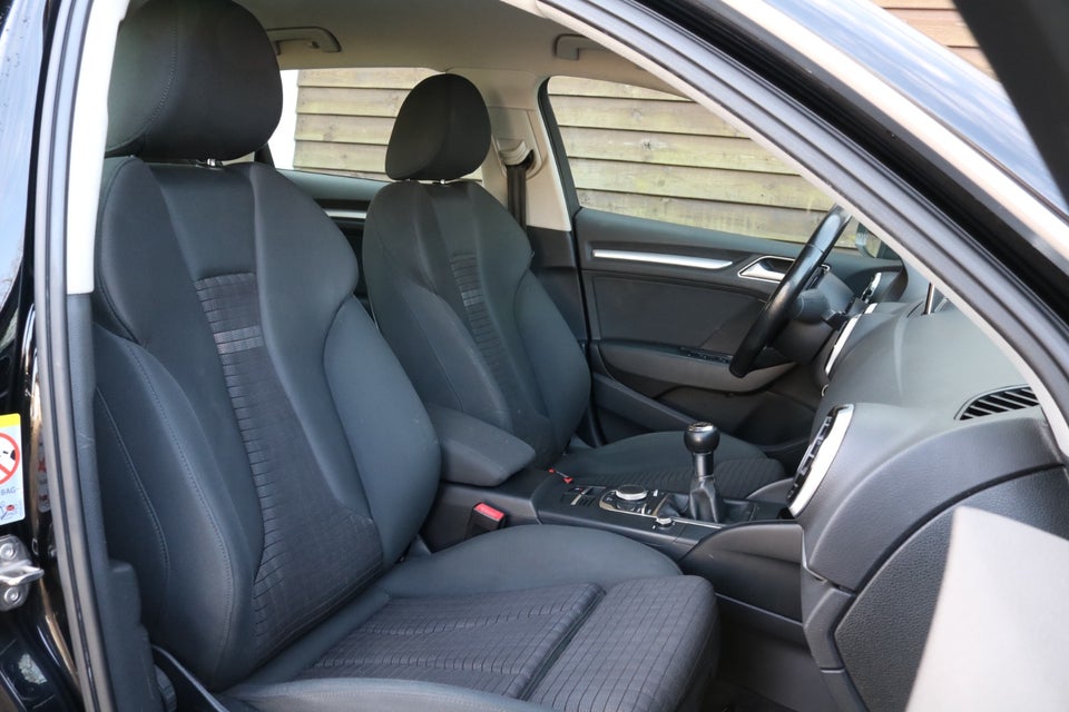 Audi A3 2,0 TDi 150 Ambition Sportback 5d