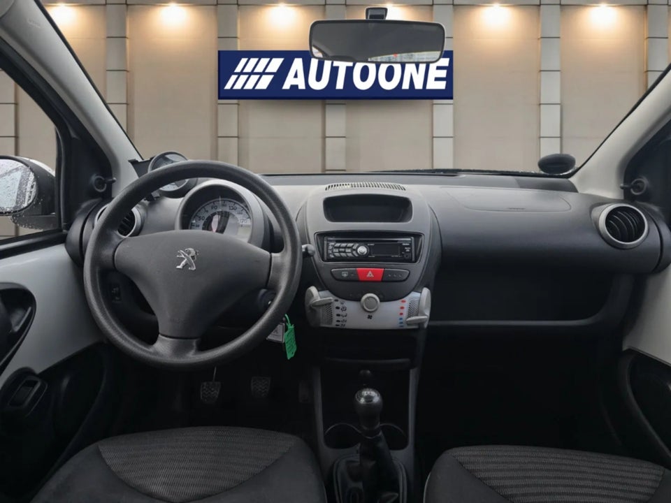 Peugeot 107 1,0 Active 5d