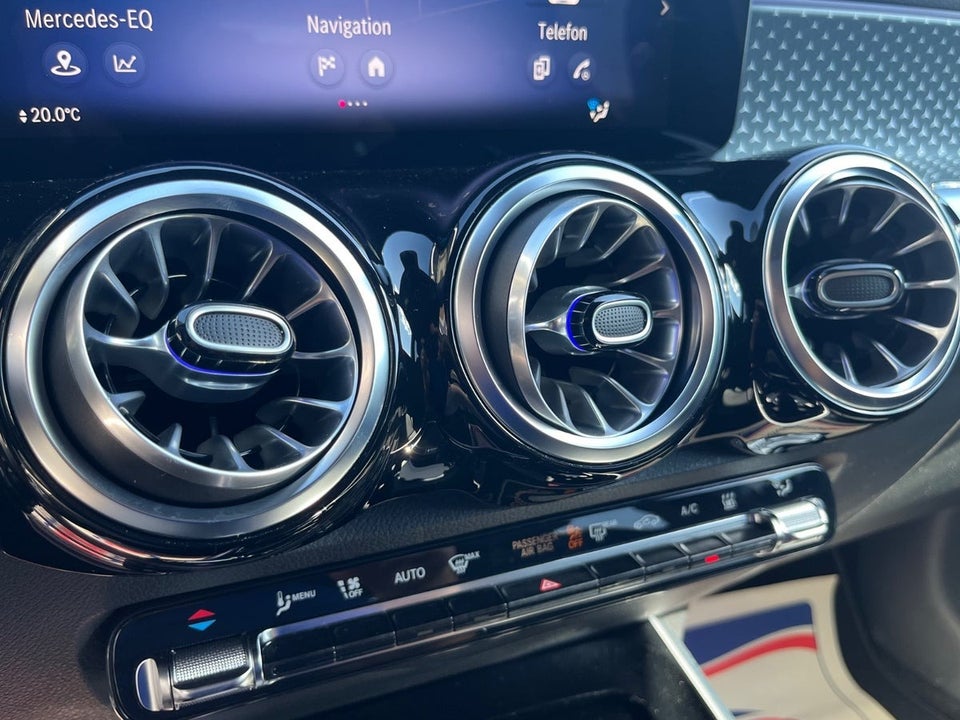 Mercedes EQB300 AMG Line 4Matic 5d