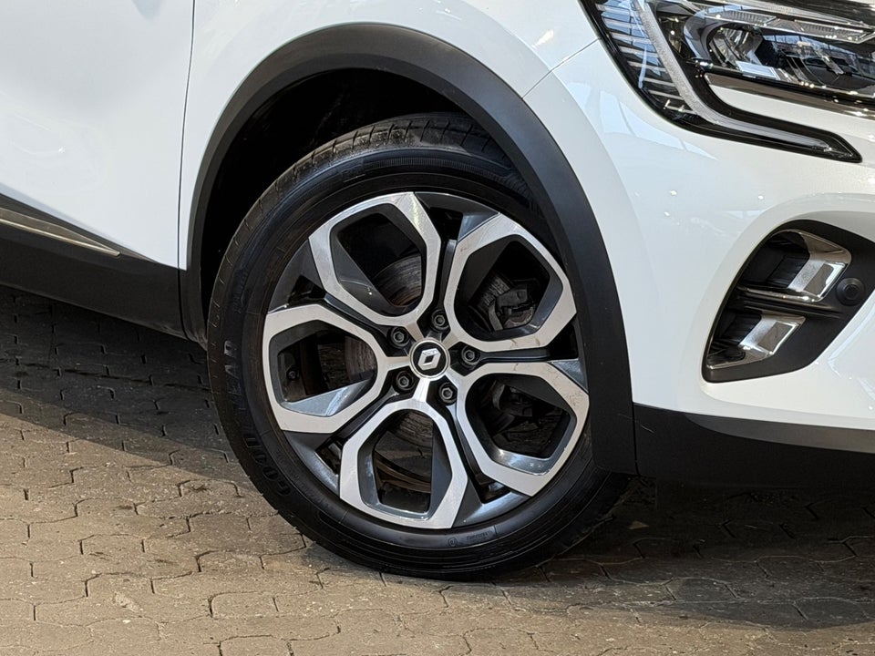 Renault Captur 1,6 E-Tech Intens 5d