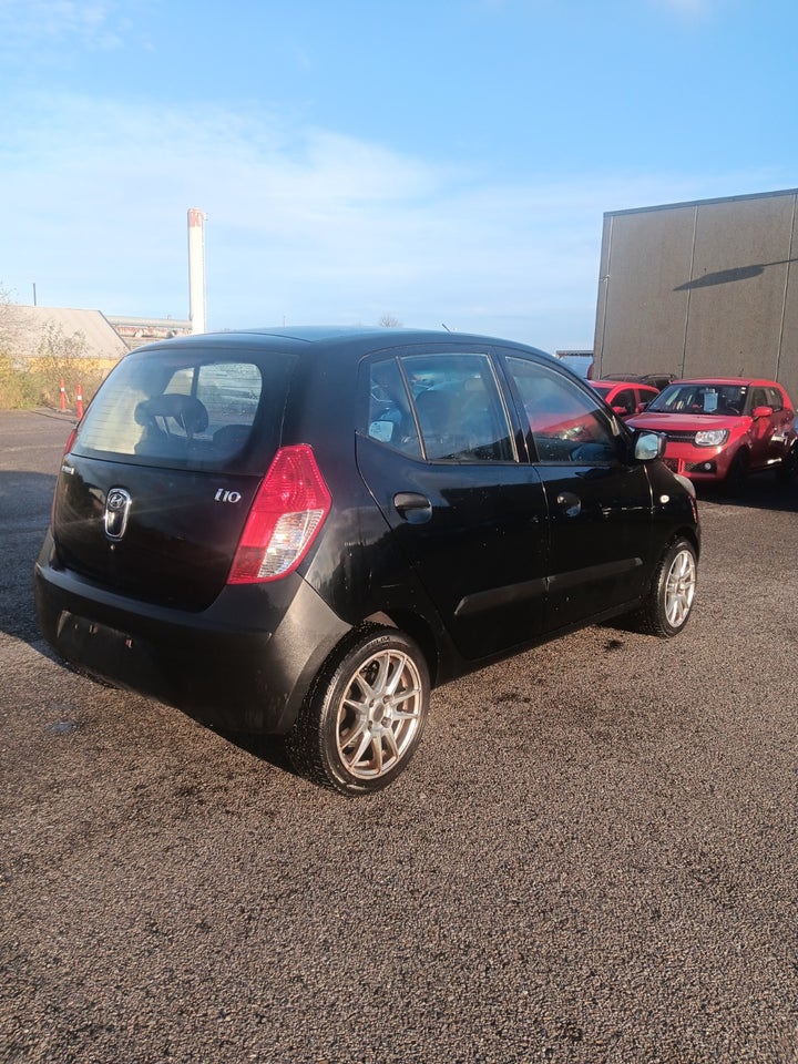 Hyundai i10 1,1 Classic 5d