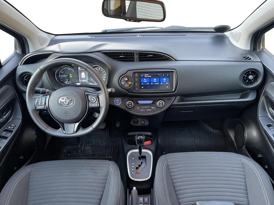 Toyota Yaris 1,5 Hybrid H3 Smart e-CVT 5d