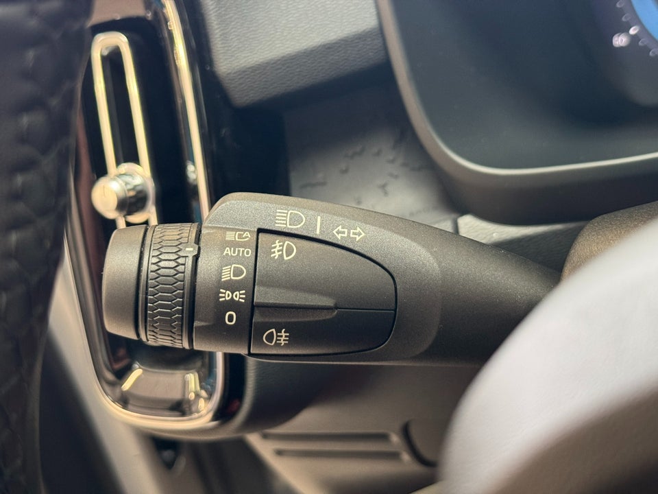 Volvo C40 P6 ReCharge Core 5d