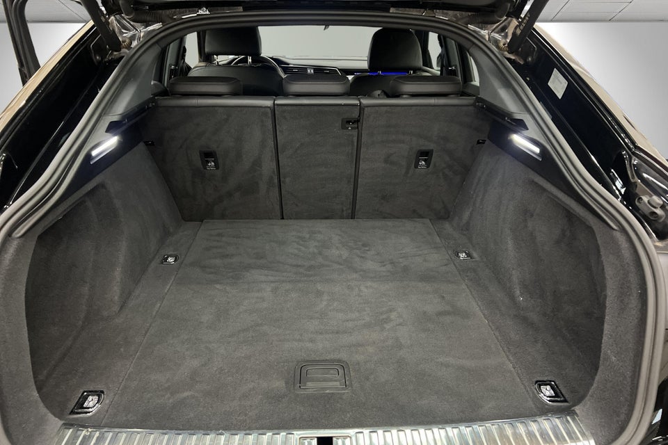 Audi e-tron 55 S-line Sportback quattro 5d