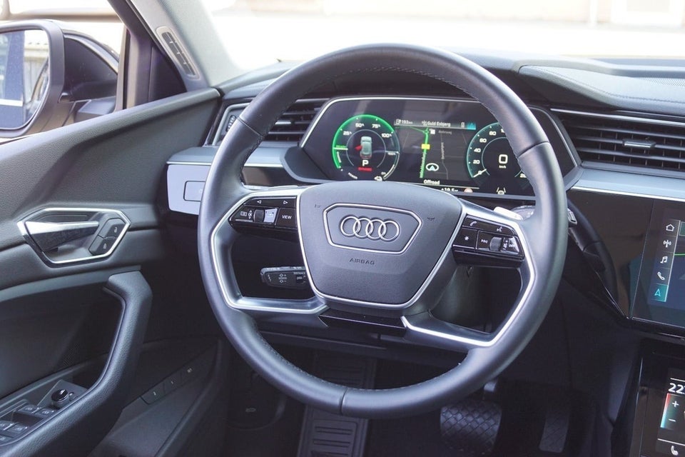 Audi e-tron 55 Advanced quattro 5d