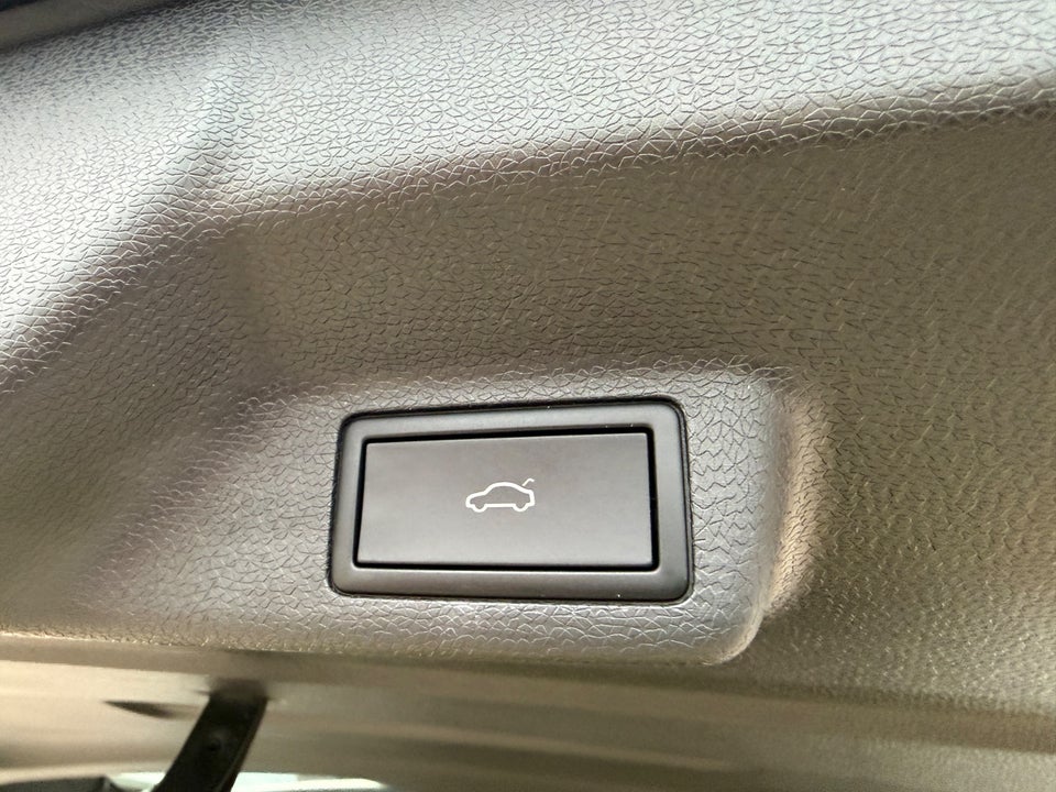 VW ID.Buzz 77 Style SWB 5d