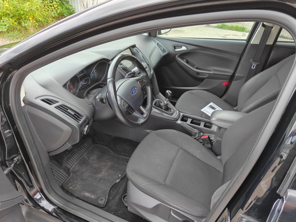 Ford Focus 1,0 SCTi 125 Fun stc. 5d