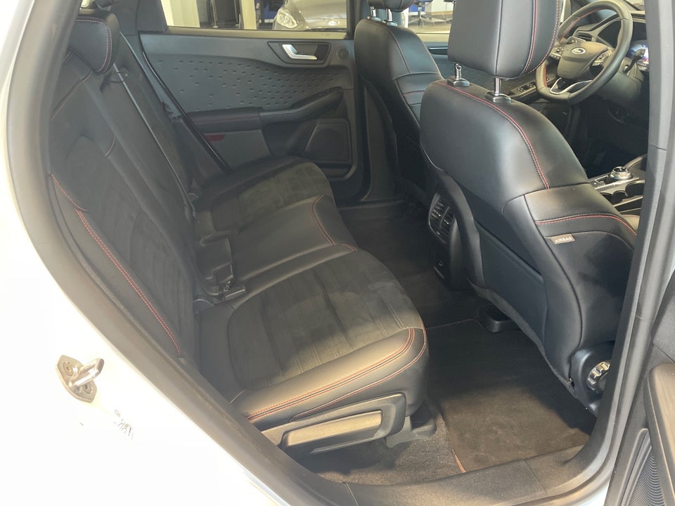 Ford Kuga 2,5 PHEV ST-Line X CVT 5d