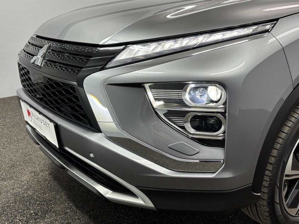 Mitsubishi Eclipse Cross 2,4 PHEV Sport Tech CVT 4WD 5d
