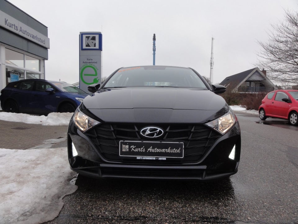 Hyundai i20 1,2 MPi Essential 5d