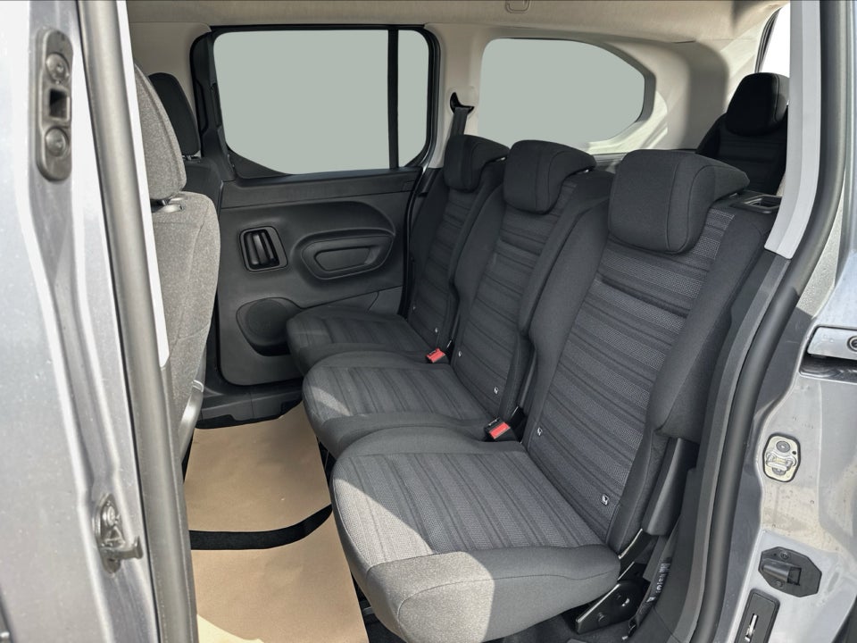 Opel Combo-e Life 50 Elegance+ L2 7prs 5d